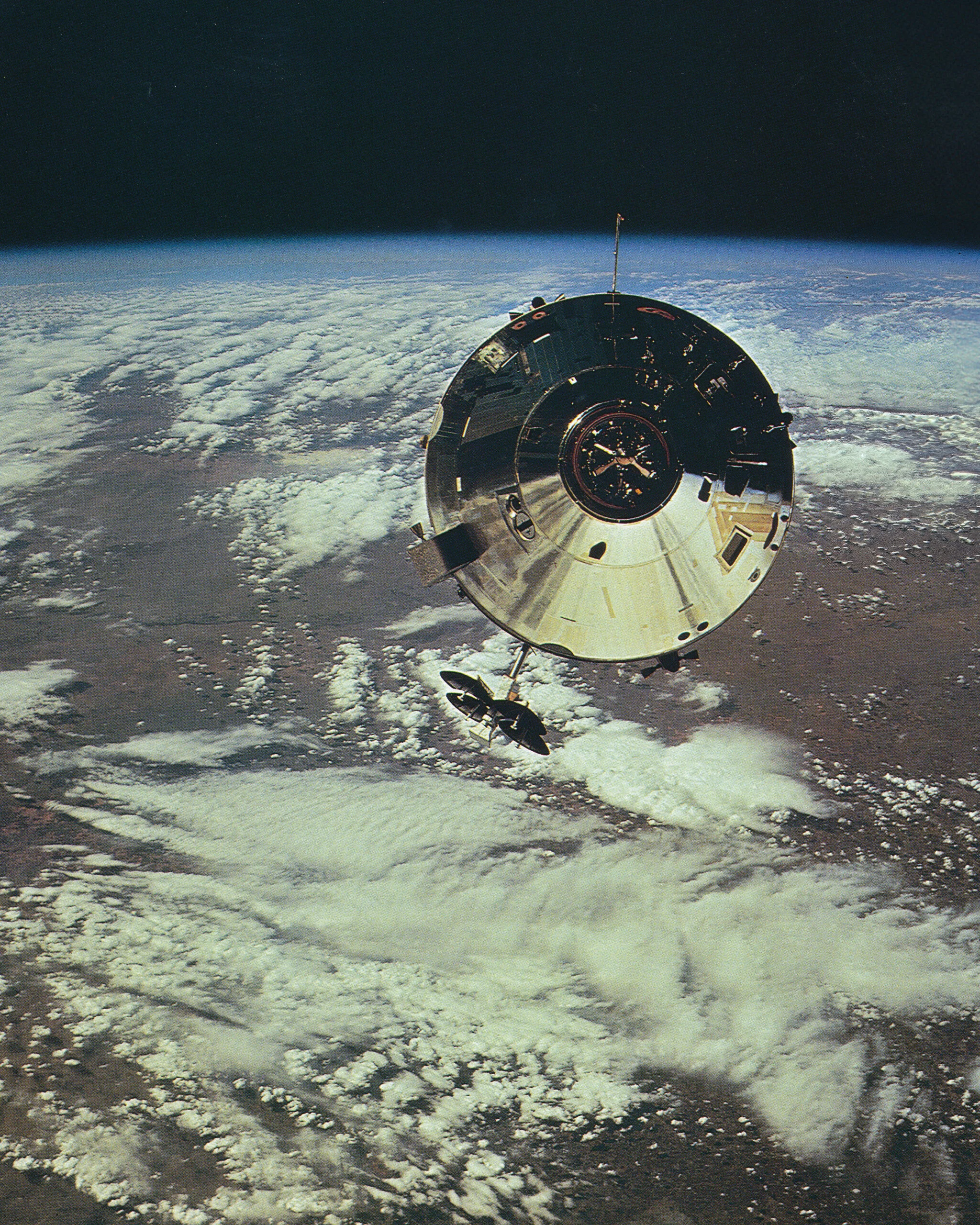 The Heart of Apollo: Command/Service Module Over Our Planet