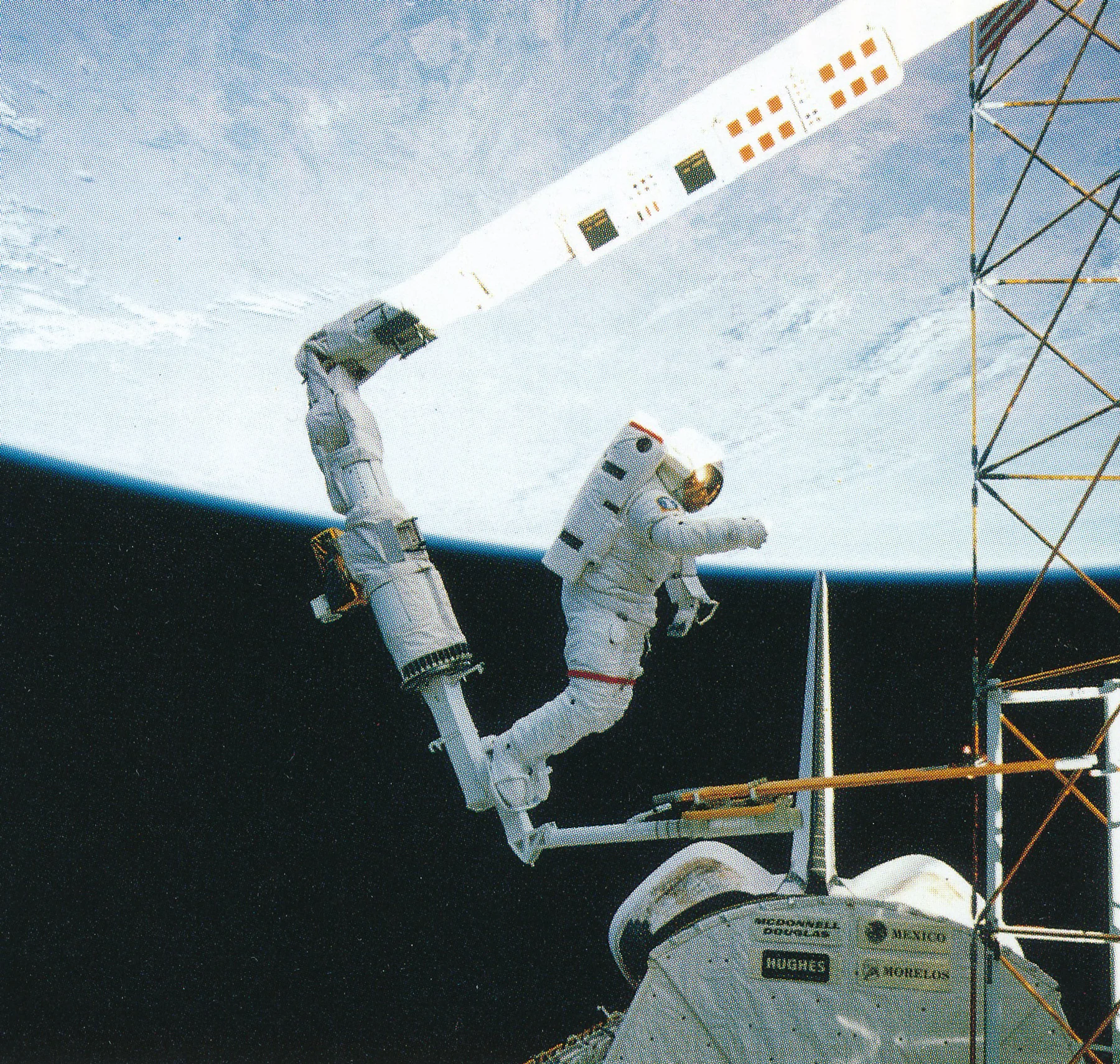 Space Walk Candarm